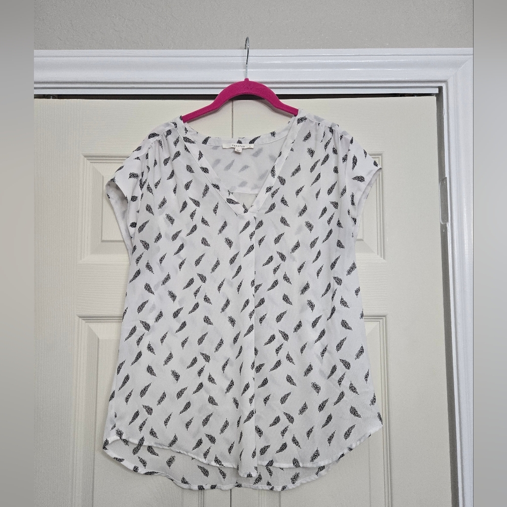White and Black Patterned Women's Top